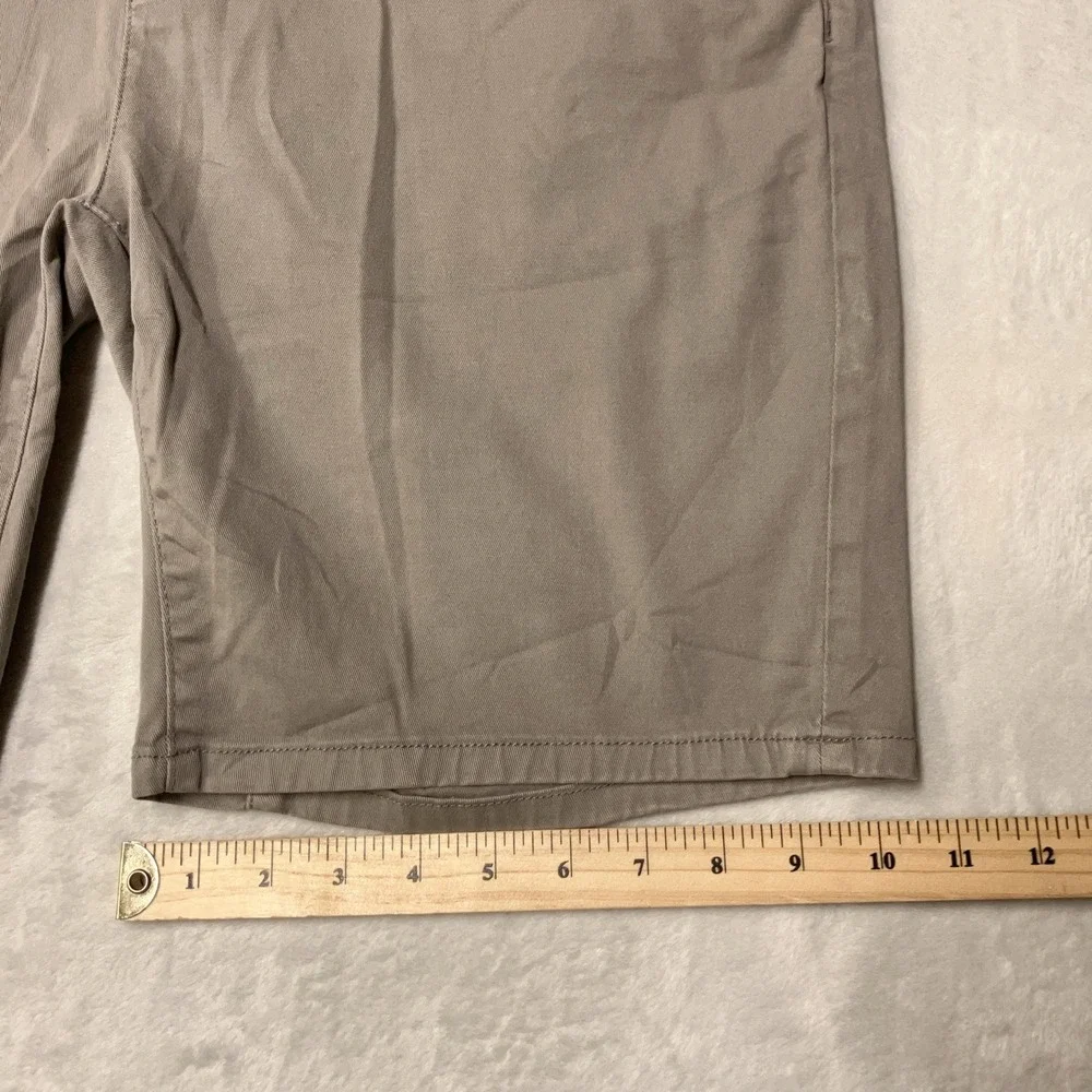 DU/ER Live Free Journey Shorts 9